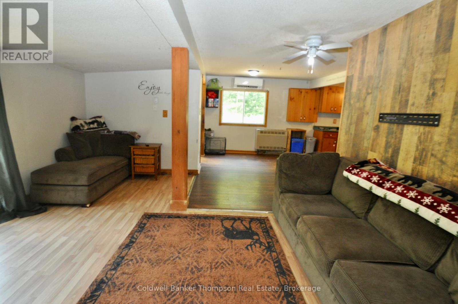31 Hutcheson Beach Road, Huntsville, Ontario  P1H 1N4 - Photo 6 - X12358572