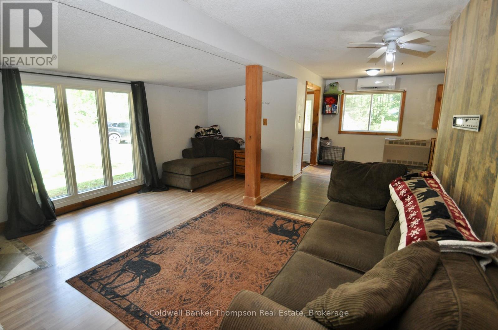 31 Hutcheson Beach Road, Huntsville, Ontario  P1H 1N4 - Photo 7 - X12358572