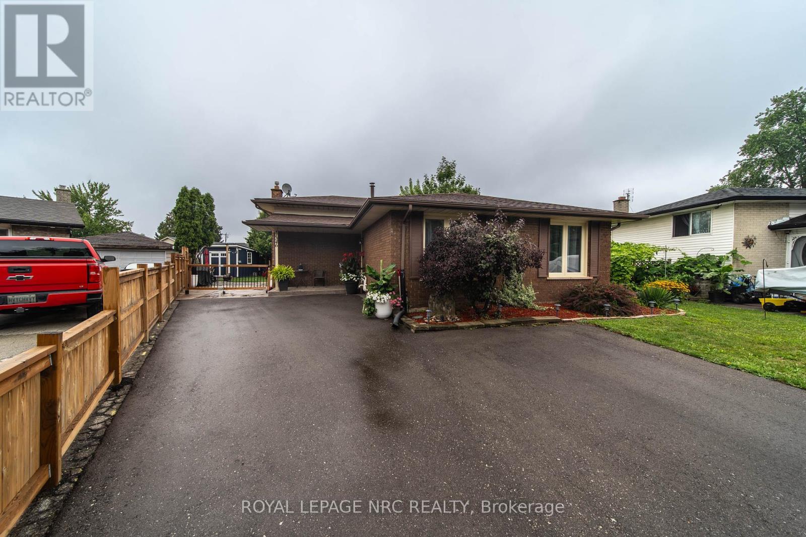 7346 Sunhaven Drive, Niagara Falls, Ontario  L2G 7E2 - Photo 38 - X12357242