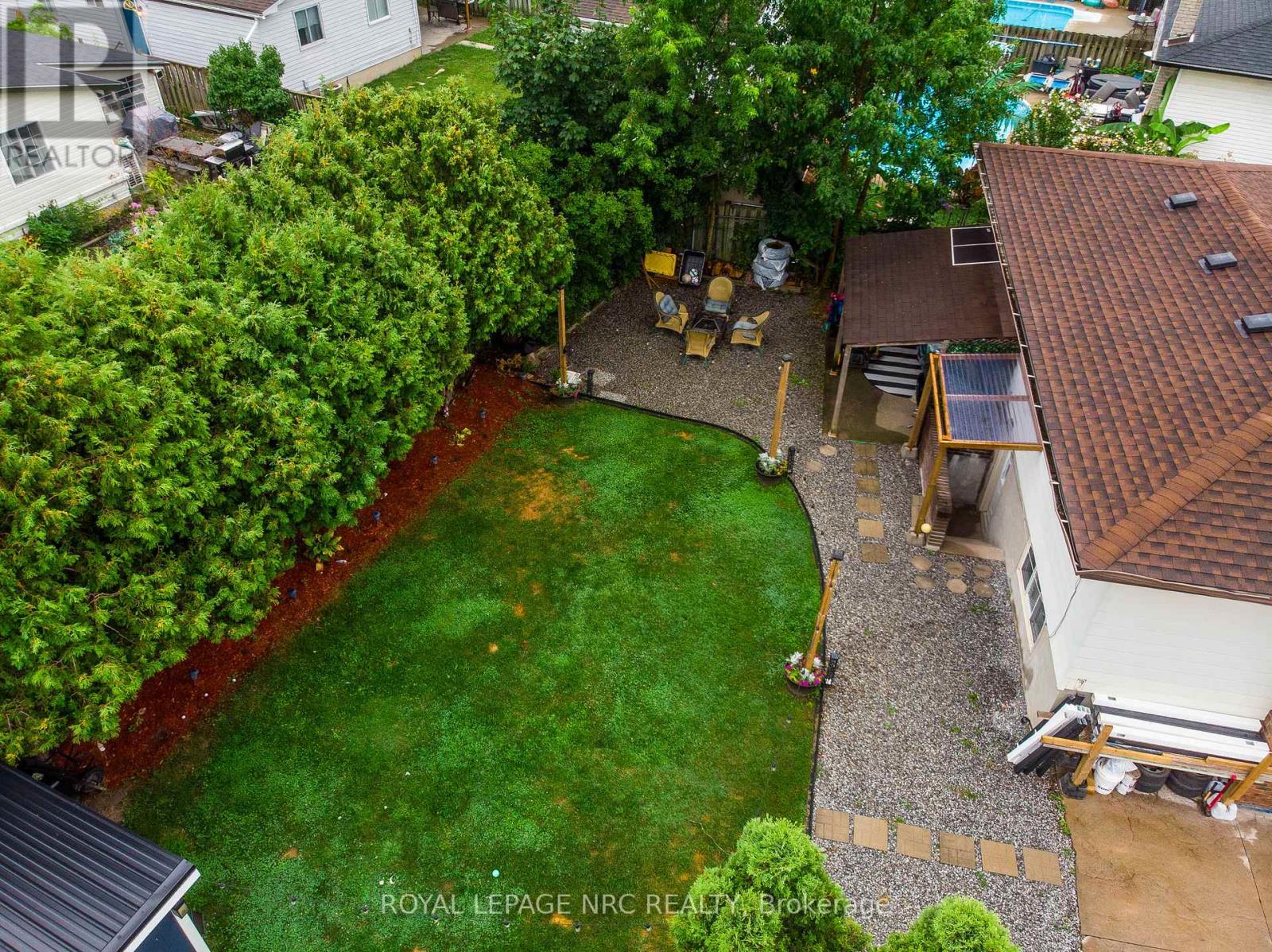 7346 Sunhaven Drive, Niagara Falls, Ontario  L2G 7E2 - Photo 32 - X12357242