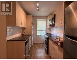 Upper - 2471 Dundas Street W, Toronto (High Park North), Ca