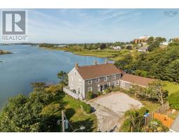 4 Market Street, Yarmouth, Ca