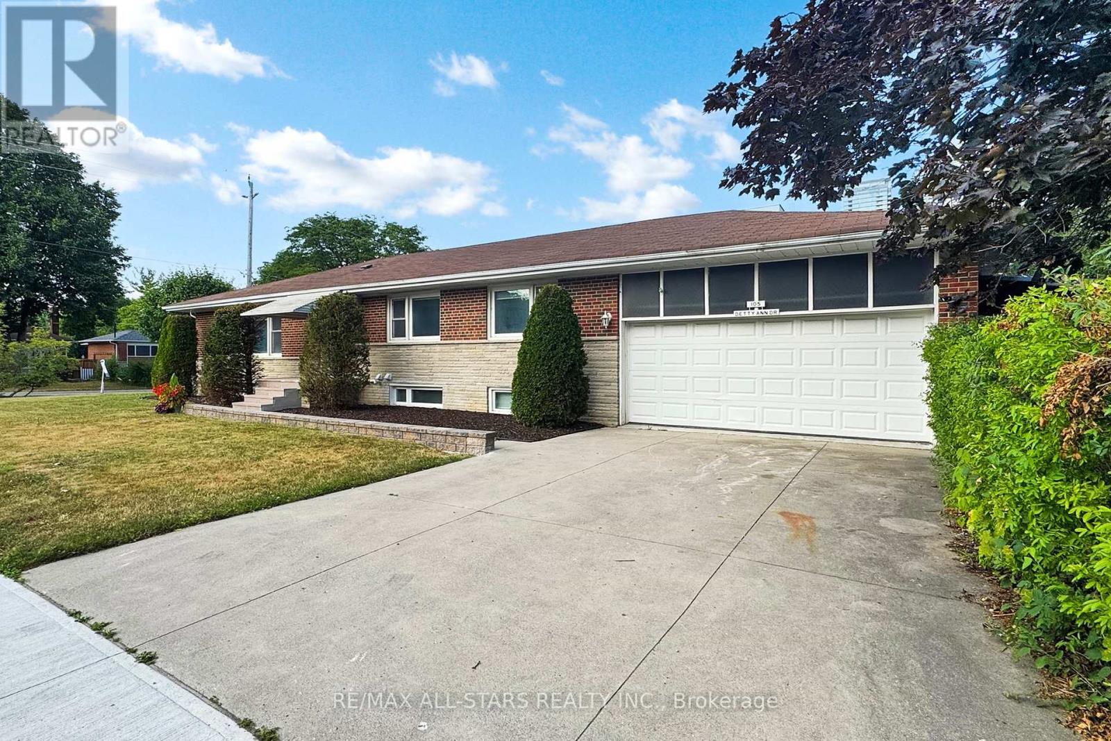 105 Betty Ann Drive, Toronto, Ontario  M2N 1X1 - Photo 29 - C12315944