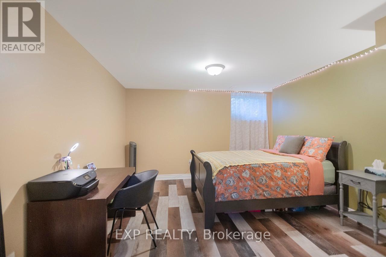 87 Tutela Heights Road, Brant, Ontario  N3T 1A4 - Photo 37 - X12358564