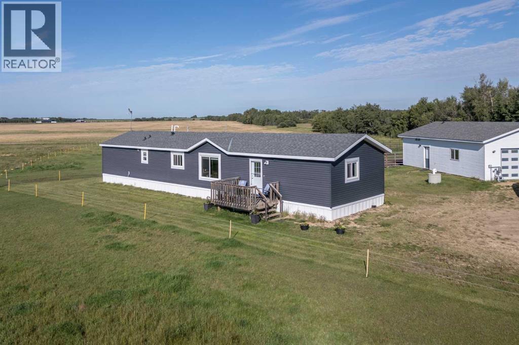 48040 Range 212 Road, Rural Camrose County, Alberta  T0B 0G0 - Photo 1 - A2250466