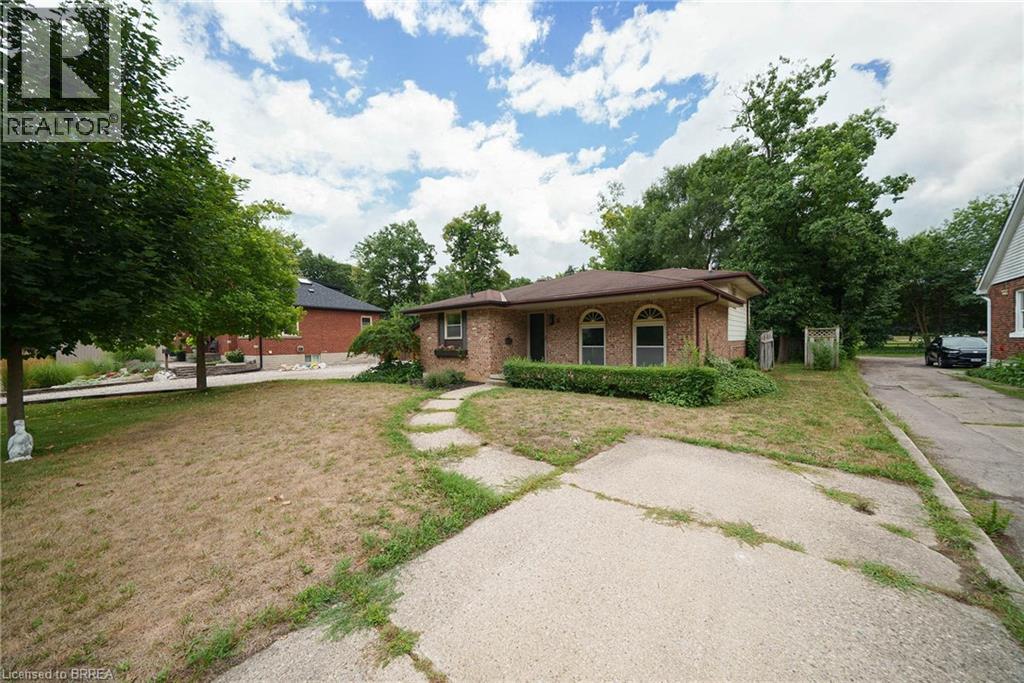 11 Glenwood Drive, Brantford, Ontario  N3S 3E9 - Photo 3 - 40762537