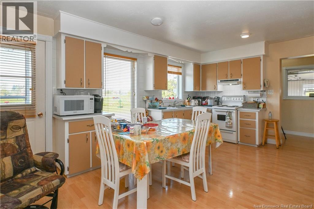 1518 De La Mer Boulevard, Saint-Marie-Saint-Raphaël, New Brunswick  E8T 1P3 - Photo 15 - NB124545
