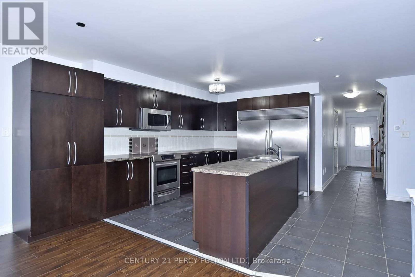 Property at 65 ALDONSCHOOL COURT image 4
