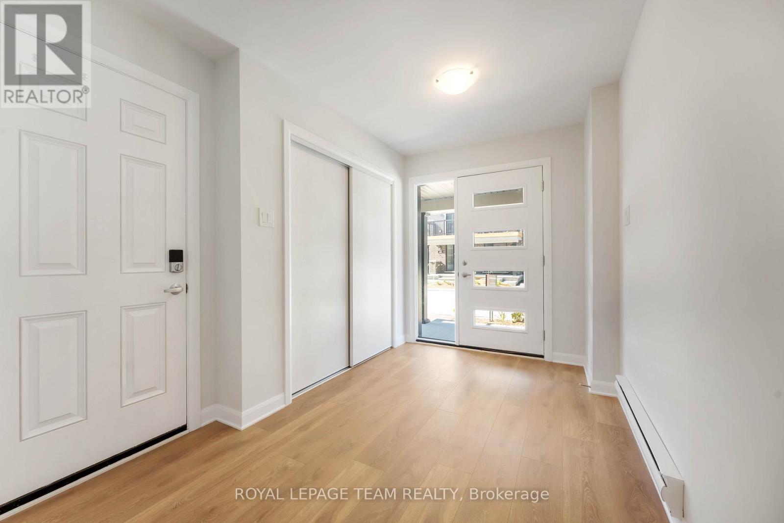 Property at 508 WOODLILY PRIVATE image 4