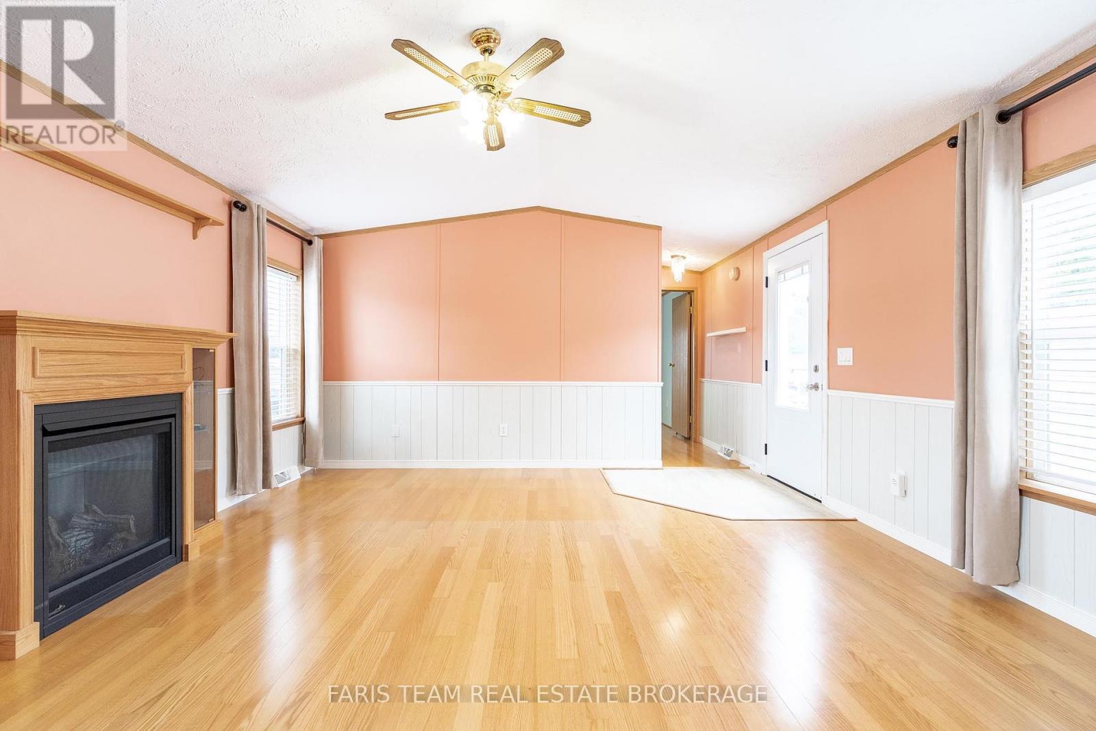 4128 Haines Street, Severn, Ontario  L3V 6H4 - Photo 14 - S12358586