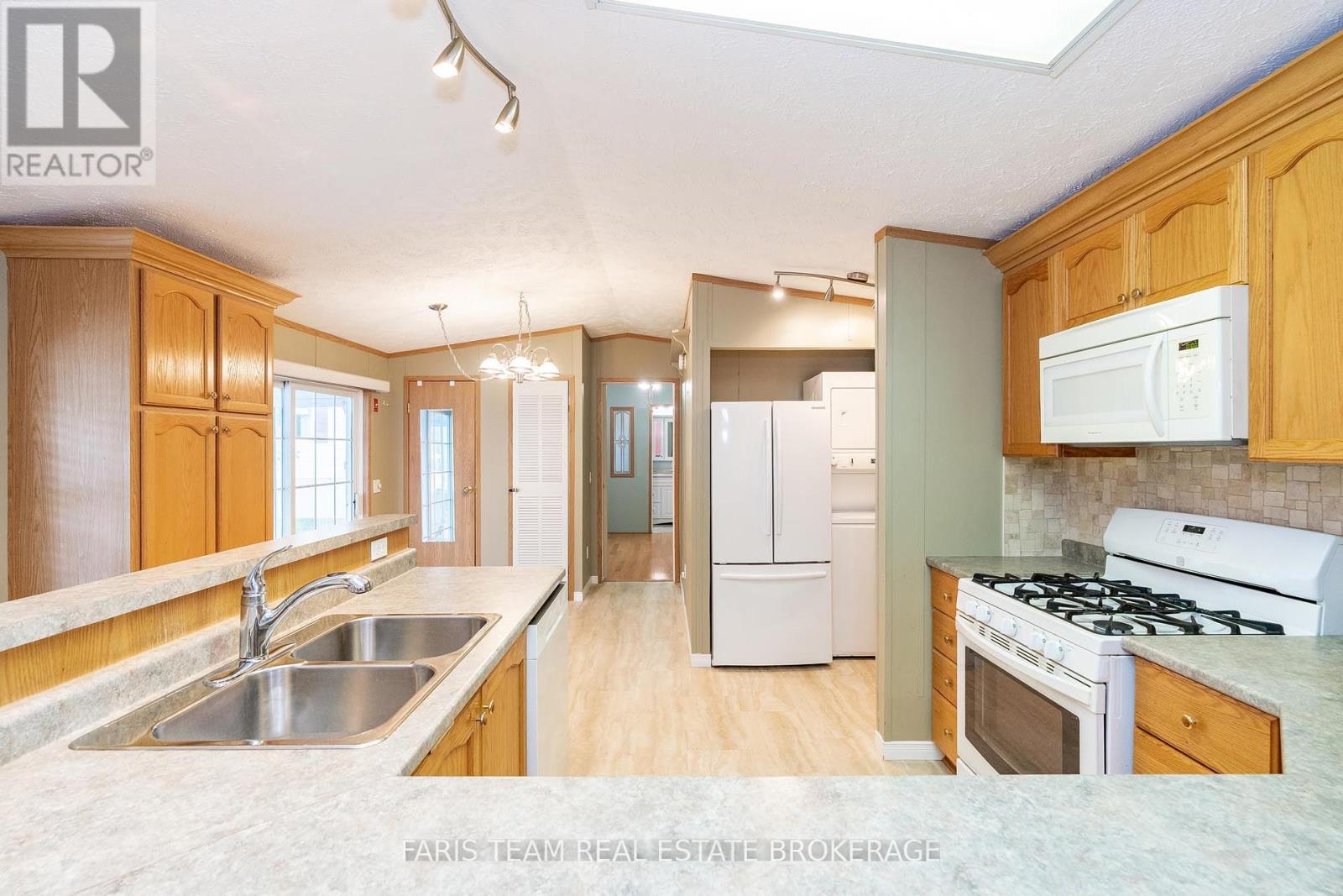 4128 Haines Street, Severn, Ontario  L3V 6H4 - Photo 9 - S12358586