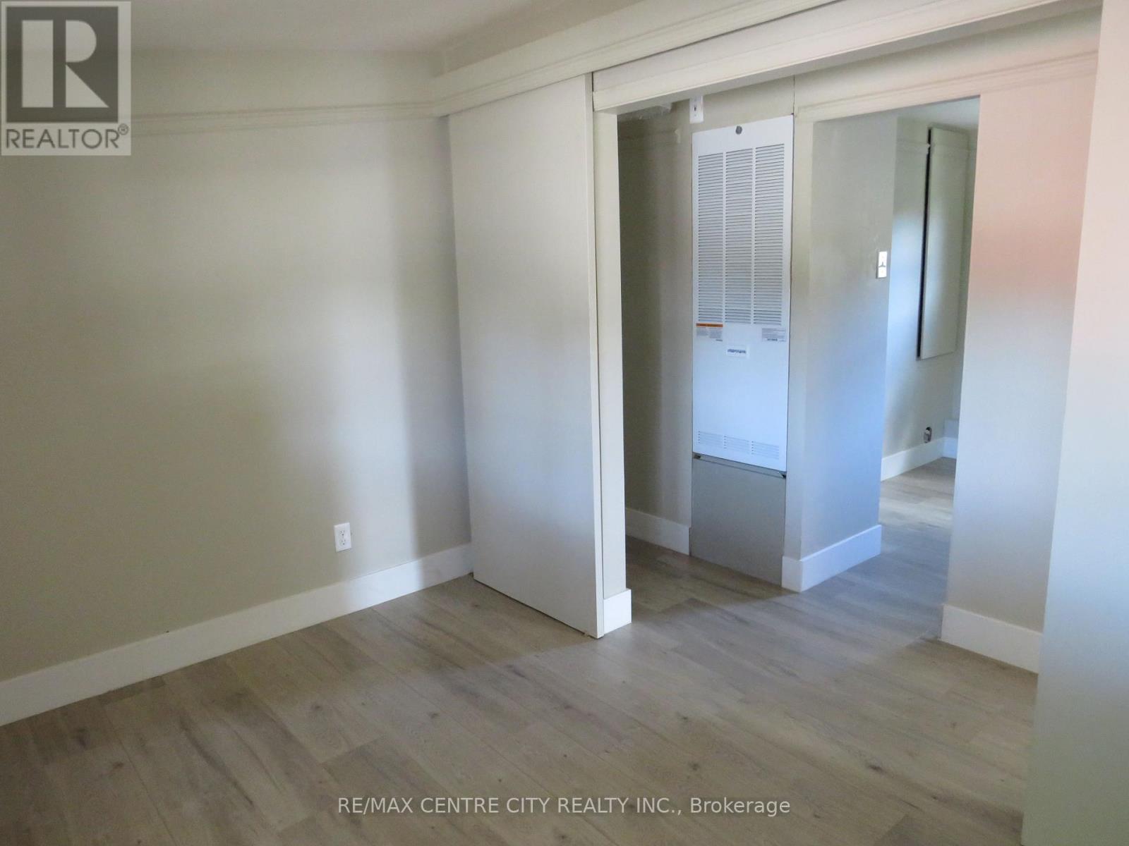 120 - 2189 Dundas Street E, London East, Ontario  N5V 1H3 - Photo 10 - X12358620