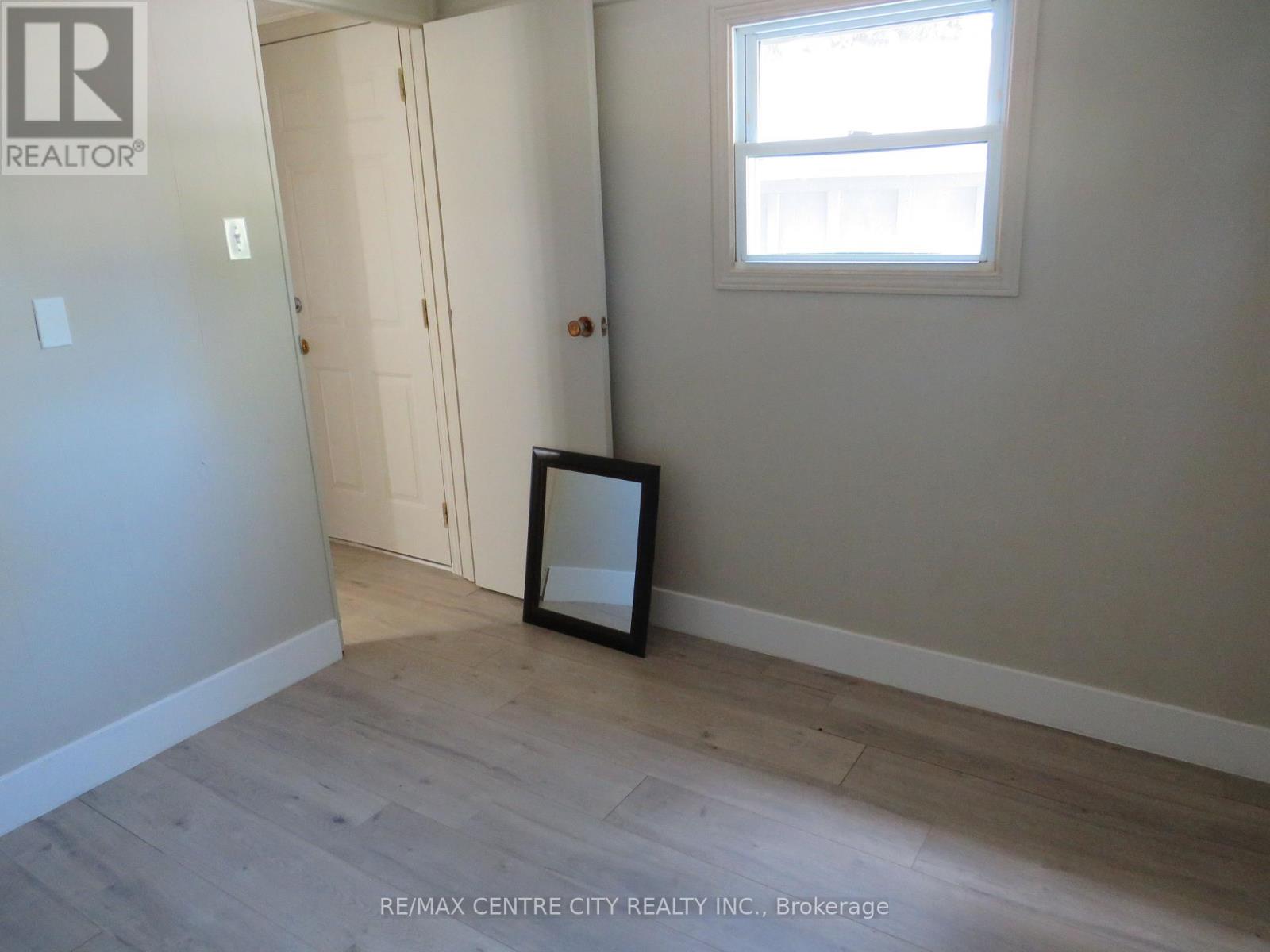 120 - 2189 Dundas Street E, London East, Ontario  N5V 1H3 - Photo 17 - X12358620