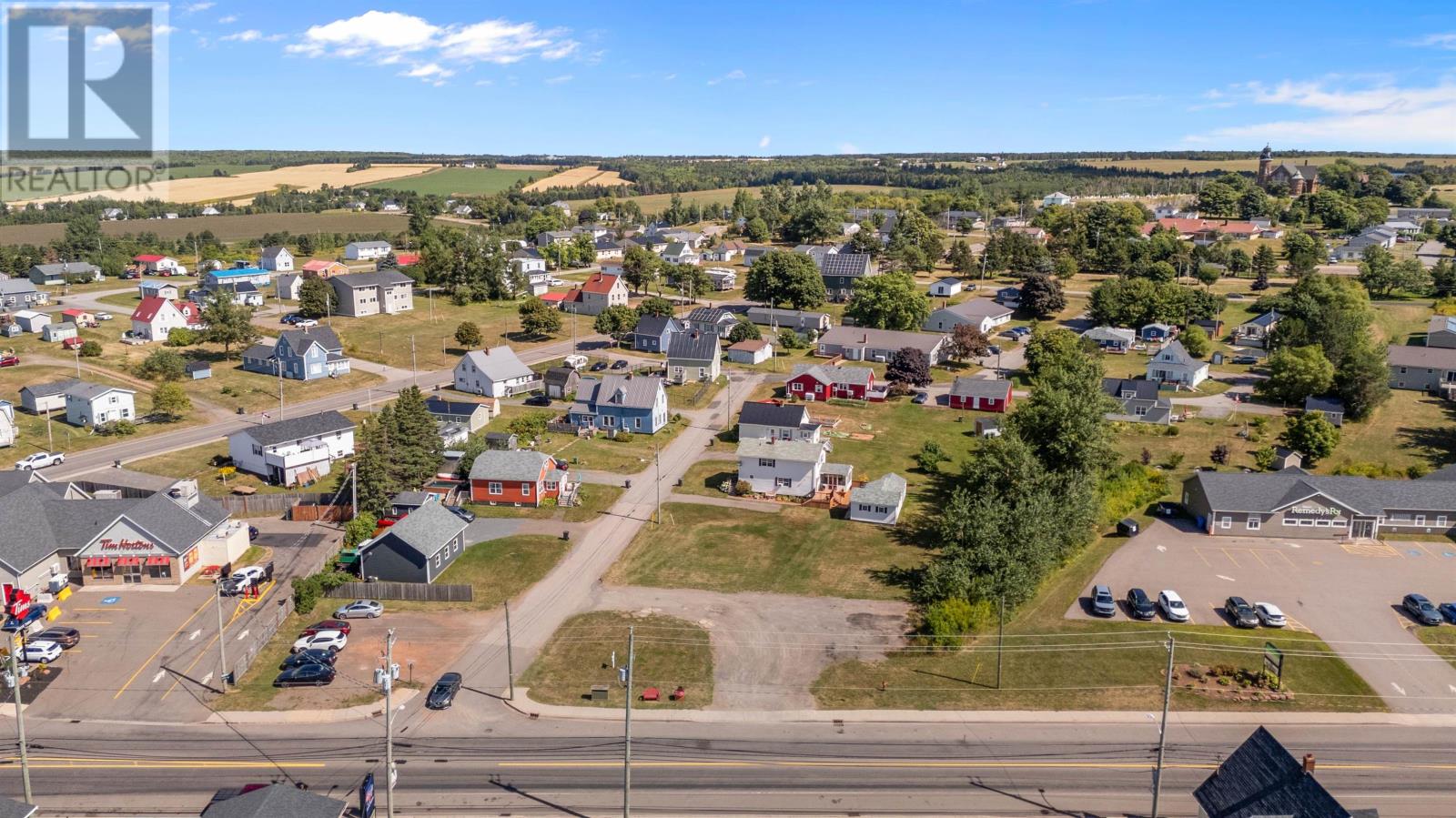 45 Main Street, Souris, Prince Edward Island  C0A 2B0 - Photo 7 - 202520748
