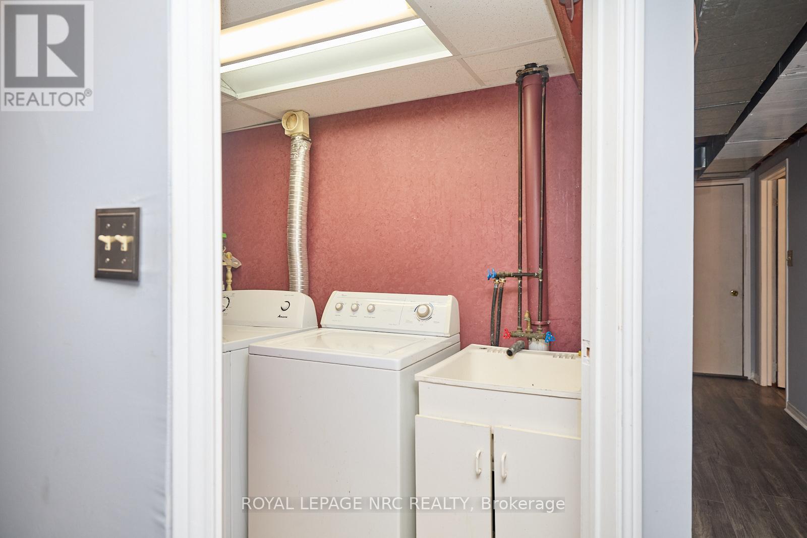 38 Culligan Crescent, Thorold, Ontario  L2V 4P1 - Photo 18 - X12358635