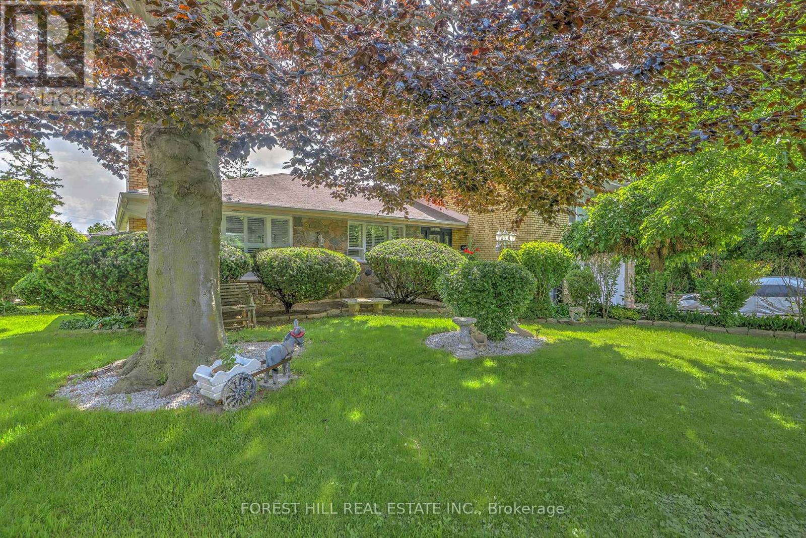 Property at 89 PORTAGE AVENUE image 4