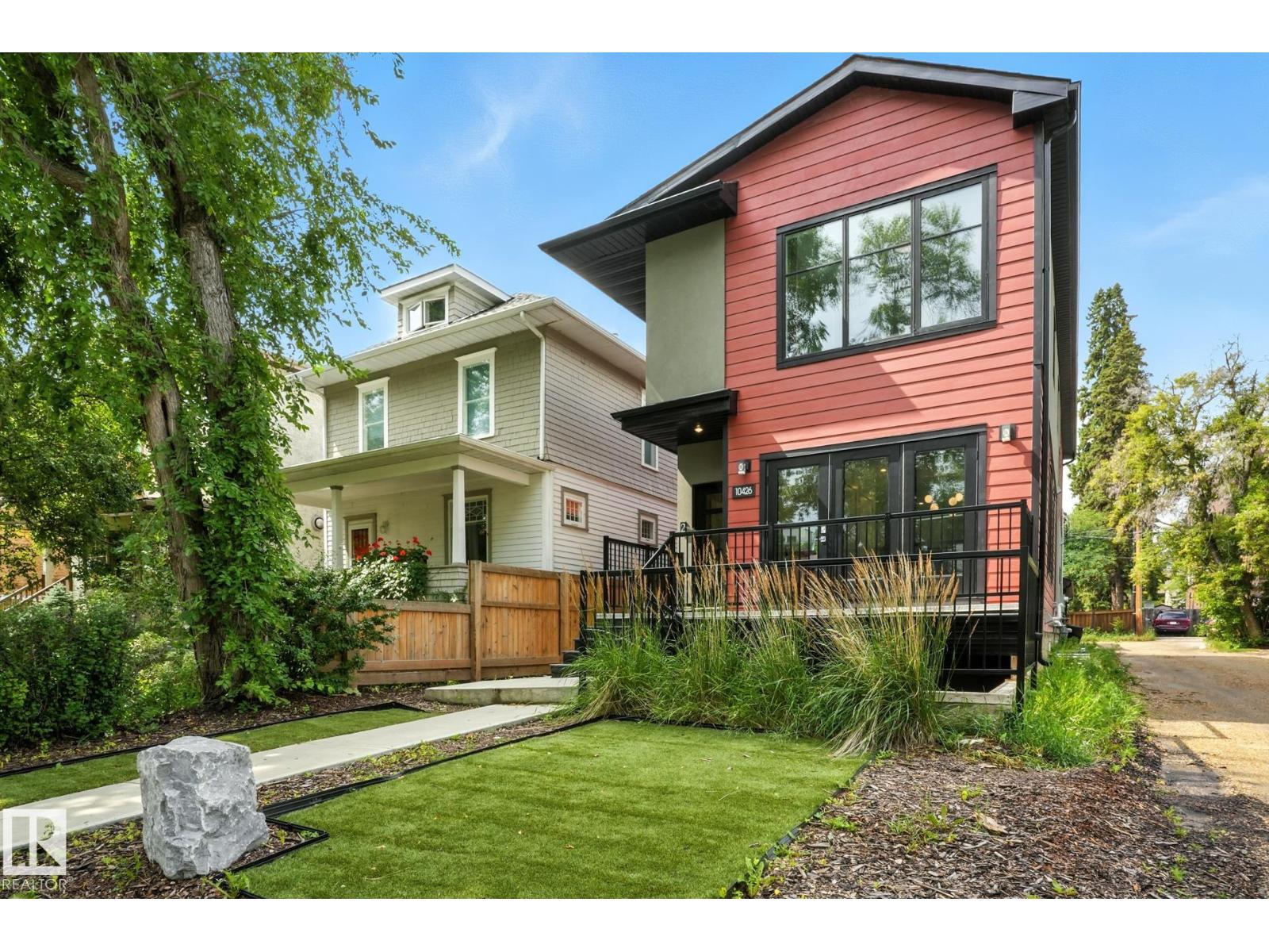 10426 126 St Nw, Edmonton, Alberta  T5N 1T8 - Photo 3 - E4454202