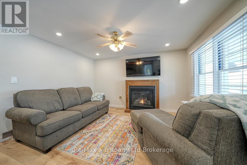 115 Erie Boulevard, Norfolk, Ontario  N0E 1M0 - Photo 7 - X11980176