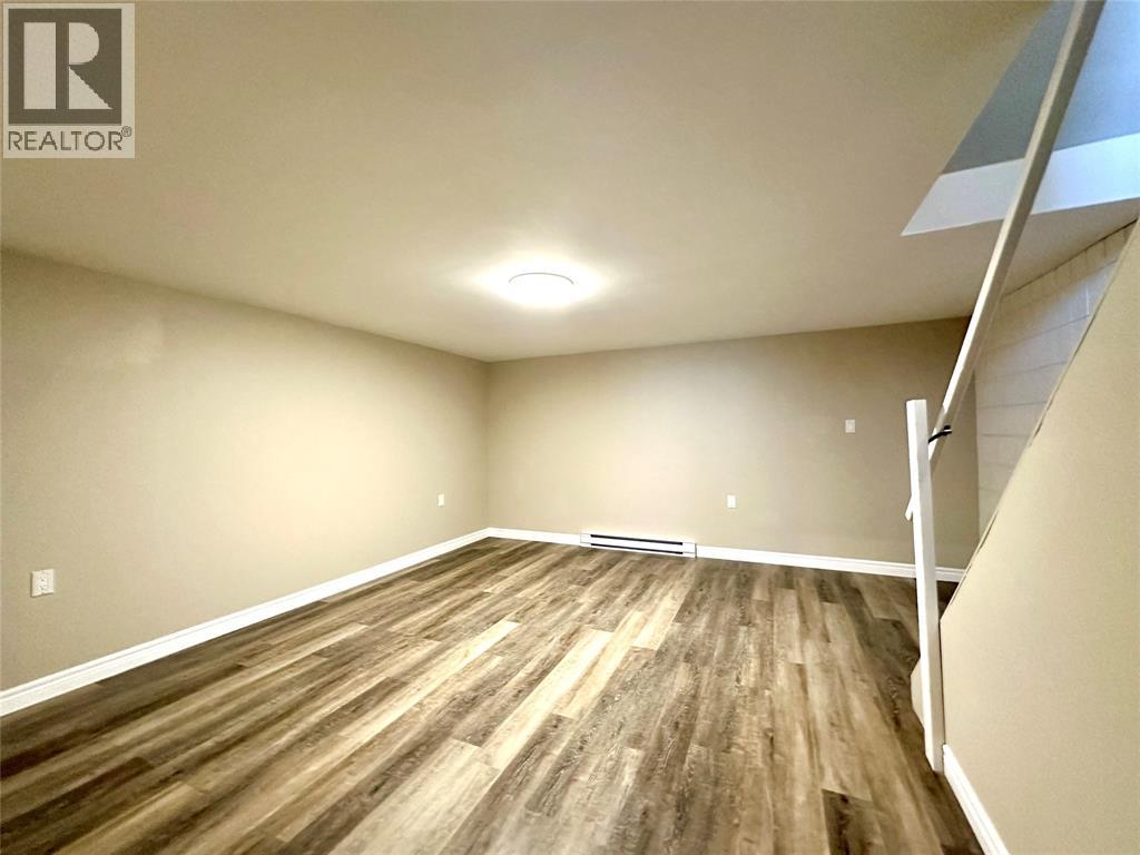 885 Carleton Place Unit# 1, Sarnia, Ontario  N7T 3V8 - Photo 14 - 25021296