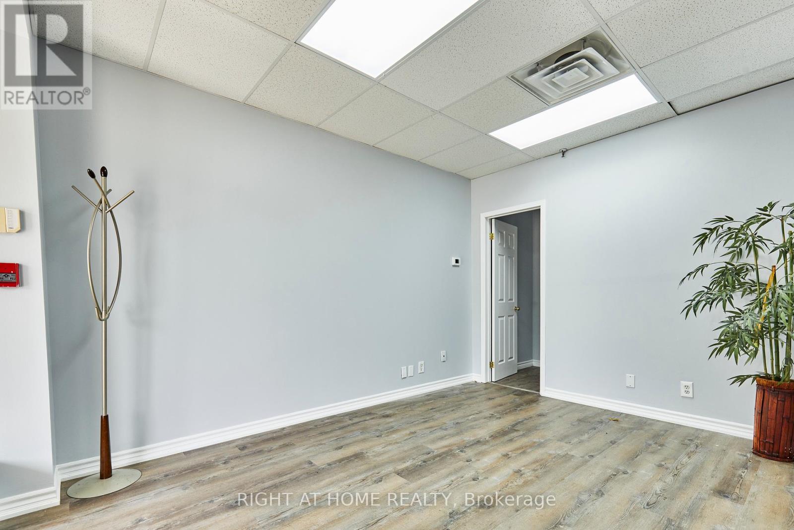 12 - 108 Corporate Drive, Toronto, Ontario  M1H 3H9 - Photo 5 - E12358639