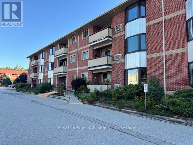 108 - 497 Birmingham Street W, Wellington North, Ontario  N0G 2L1 - Photo 4 - X11954806