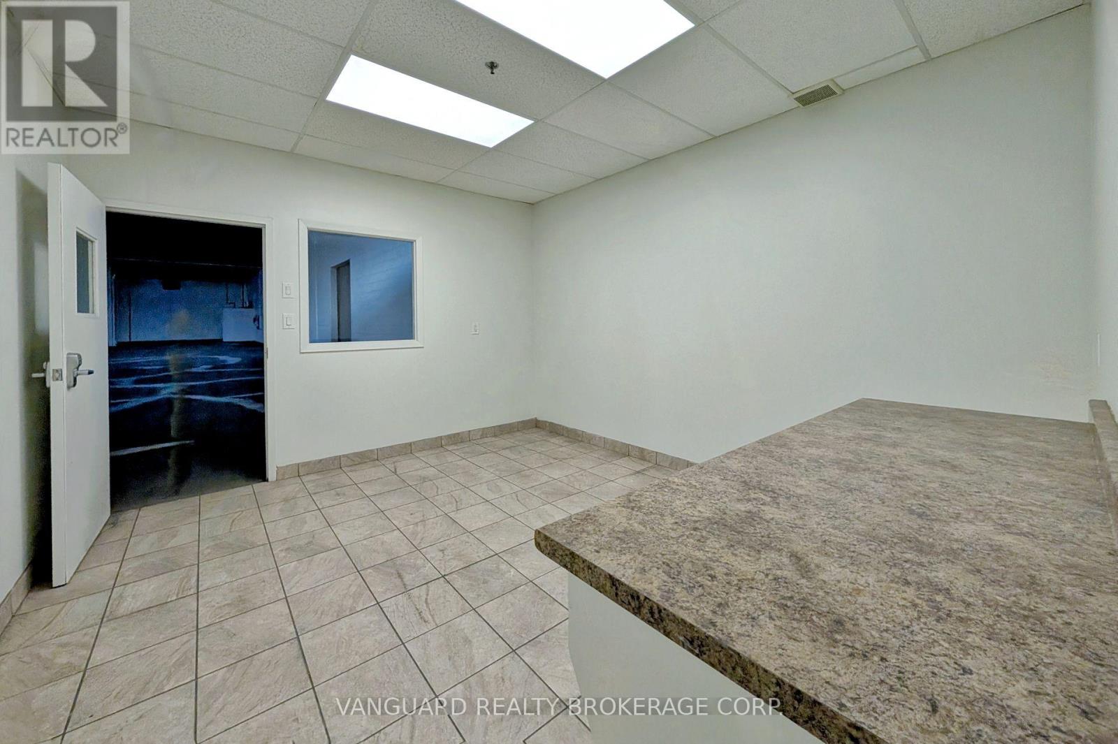 3-4 - 63 Medulla Avenue, Toronto, Ontario  M8Z 5L6 - Photo 35 - W8324172