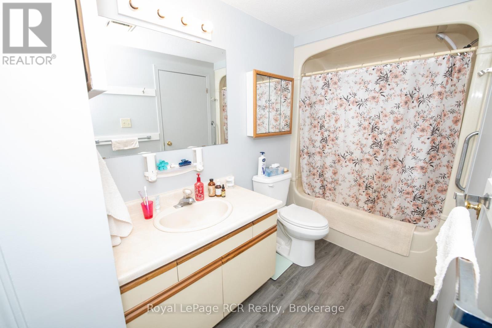 108 - 497 Birmingham Street W, Wellington North, Ontario  N0G 2L1 - Photo 18 - X11954806