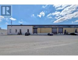 3-4 - 63 MEDULLA AVENUE, Toronto, Ontario