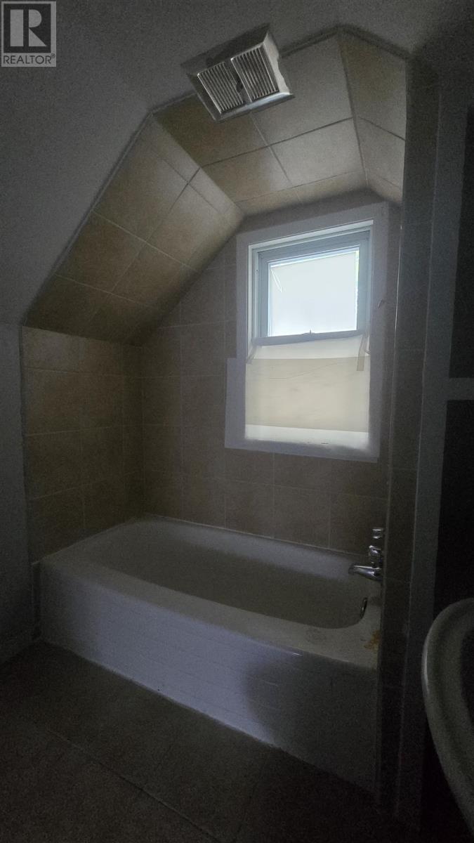 412 Northland Rd, Sault Ste. Marie, Ontario  P6C 3N6 - Photo 25 - SM252079