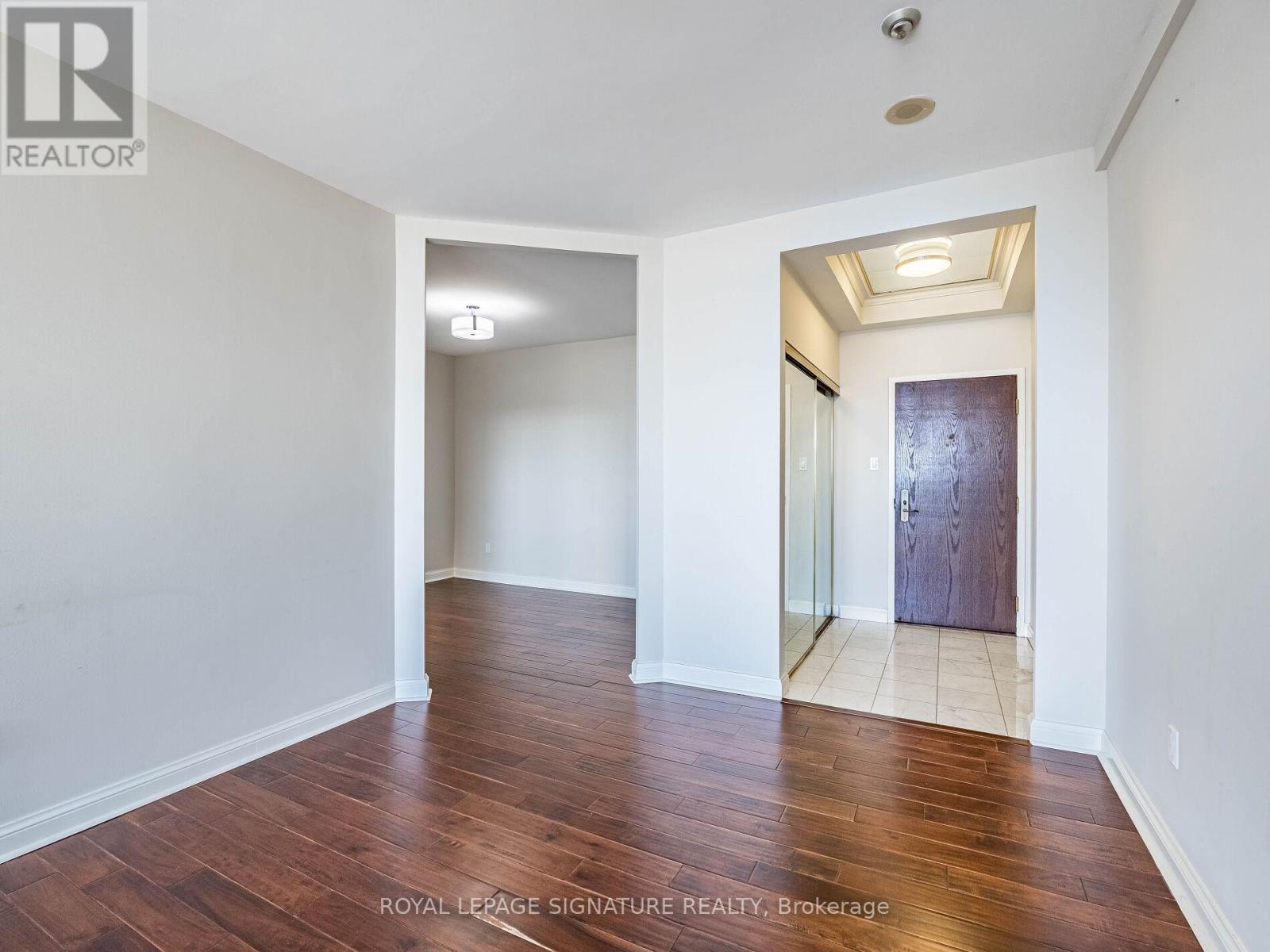Property at 2204 - 24 HANOVER ROAD image 5