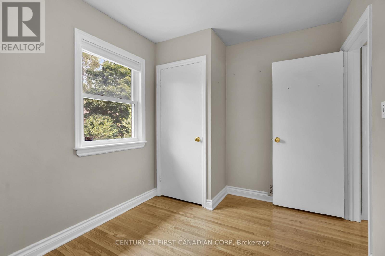 Upper - 638 Tennent Avenue, London North, Ontario  N5X 1L6 - Photo 26 - X12358655