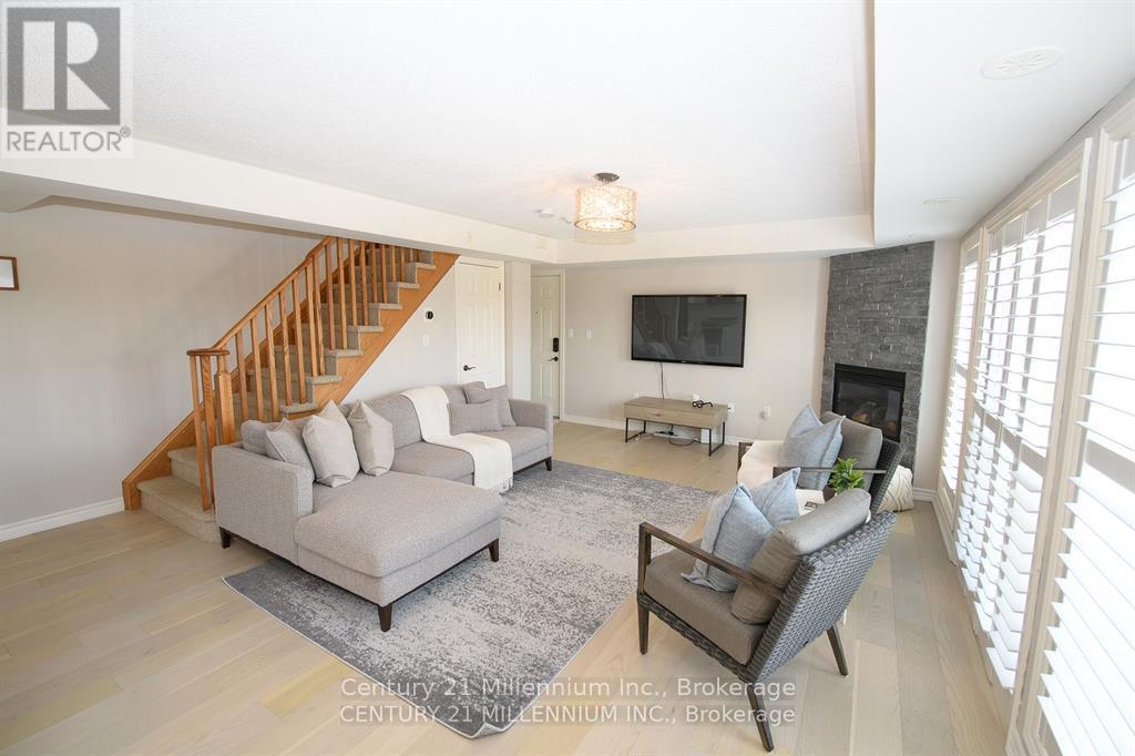 24 Joseph Trail, Collingwood, Ontario  L9Y 0J2 - Photo 3 - S12350421