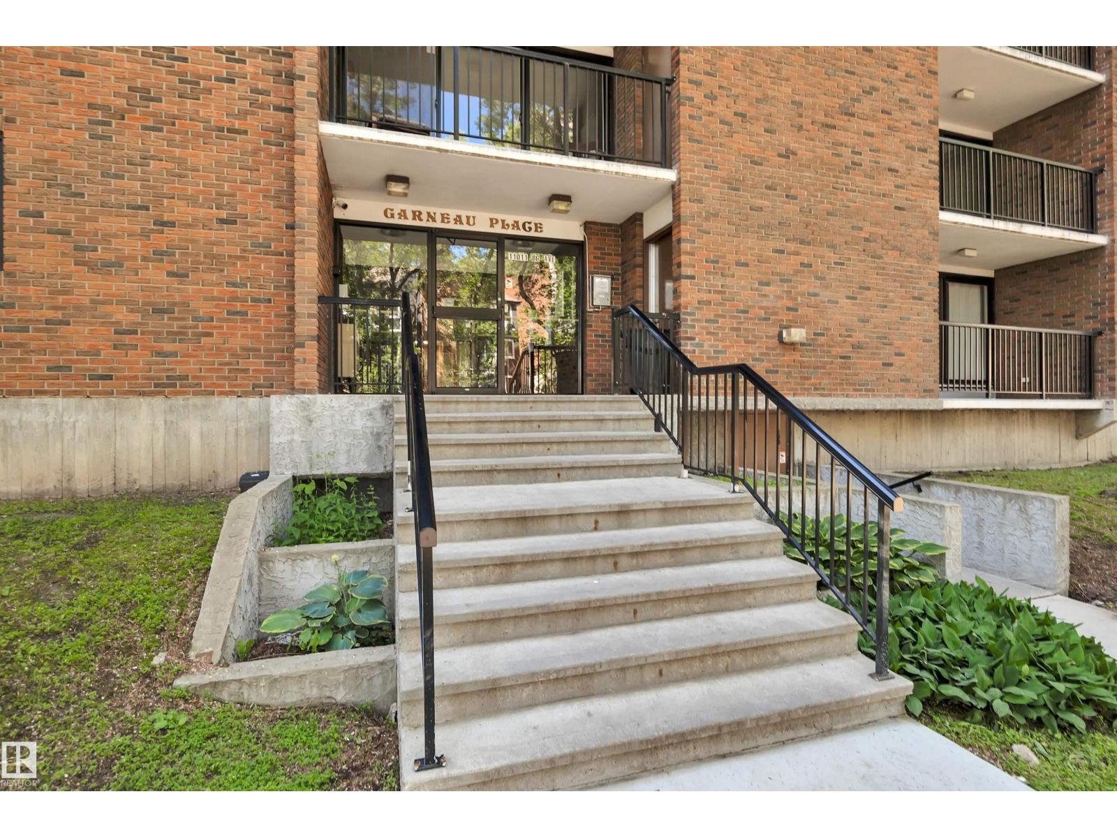 #105 11011 86 Av Nw, Edmonton, Alberta  T6G 0X1 - Photo 2 - E4454208