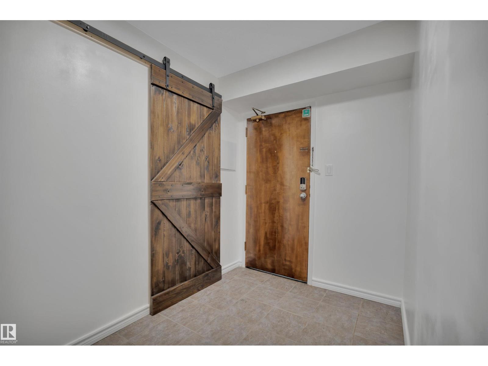 #105 11011 86 Av Nw, Edmonton, Alberta  T6G 0X1 - Photo 5 - E4454208