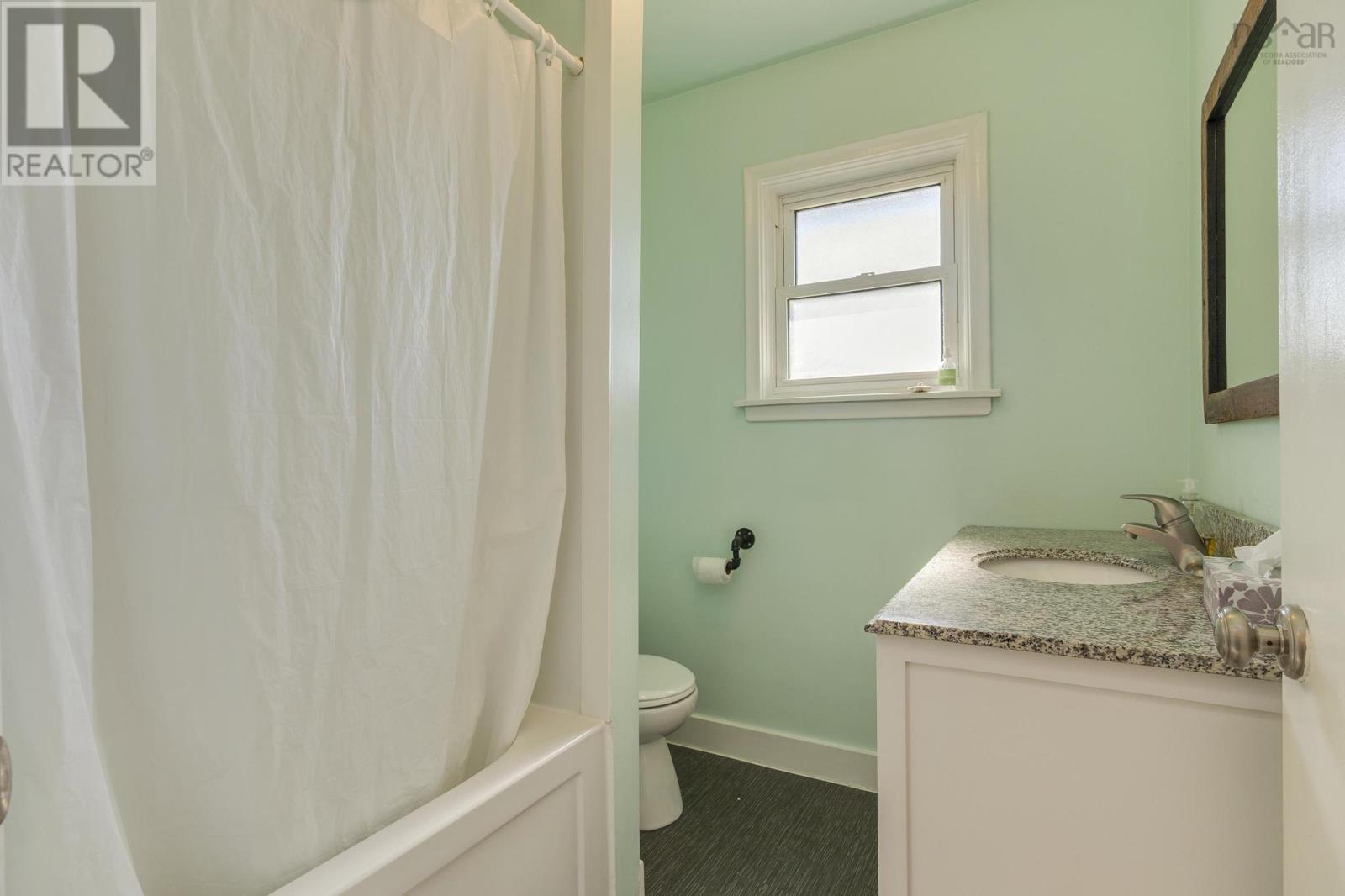 38 Oceanlea Drive, Eastern Passage, Nova Scotia  B3G 1E4 - Photo 20 - 202521273
