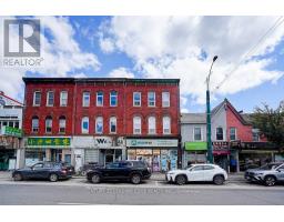 349 SPADINA AVENUE, Toronto, Ontario