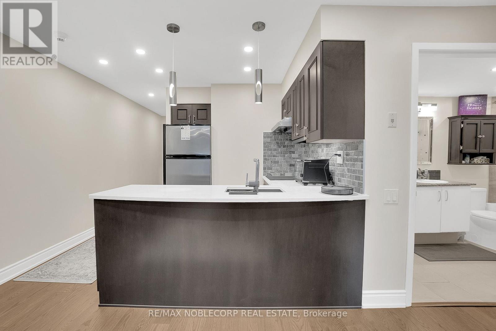 500 - 33 Sheppard Avenue E, Toronto, Ontario  M2N 7K1 - Photo 12 - C12358693