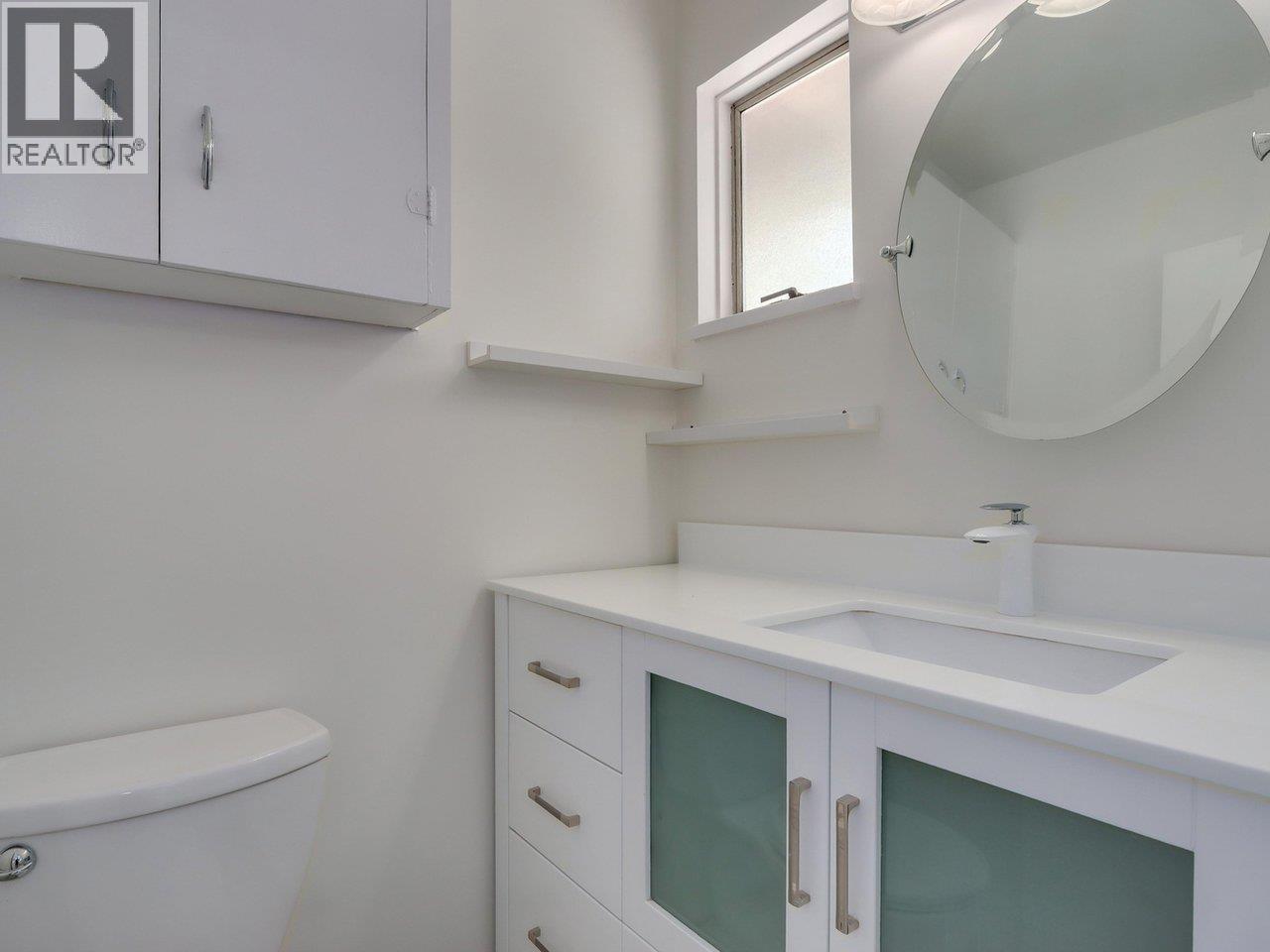 893 Huntingdon Crescent, North Vancouver, British Columbia  V7G 1M4 - Photo 13 - R3039269