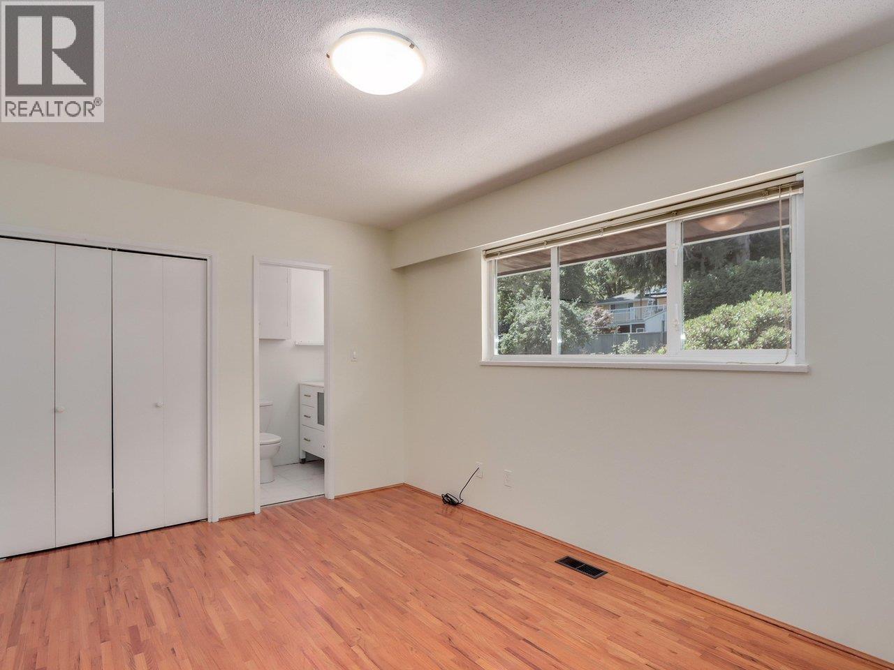 893 Huntingdon Crescent, North Vancouver, British Columbia  V7G 1M4 - Photo 11 - R3039269