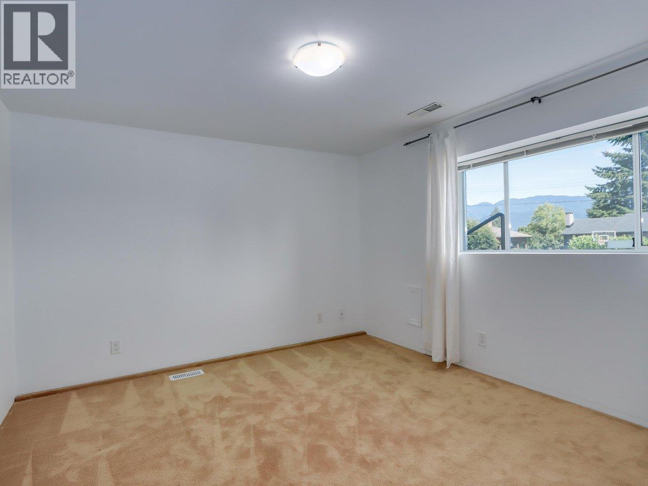 893 Huntingdon Crescent, North Vancouver, British Columbia  V7G 1M4 - Photo 22 - R3039269