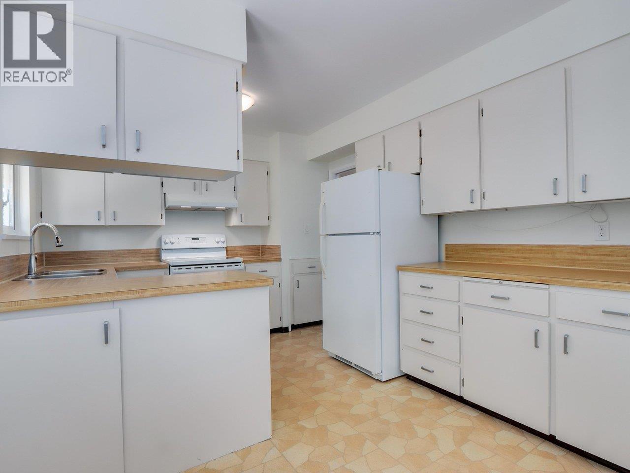 893 Huntingdon Crescent, North Vancouver, British Columbia  V7G 1M4 - Photo 7 - R3039269