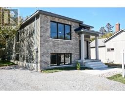 214 Celina Street-39;, Oshawa (Central), Ca