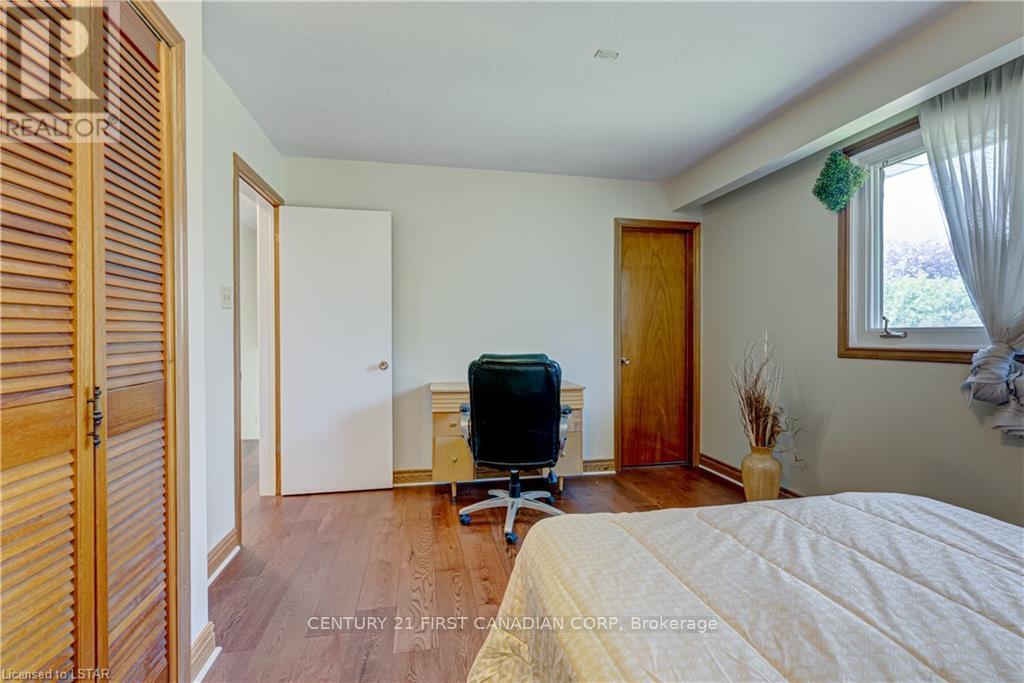 28 Redford Road, London North, Ontario  N5X 3V5 - Photo 20 - X12358752