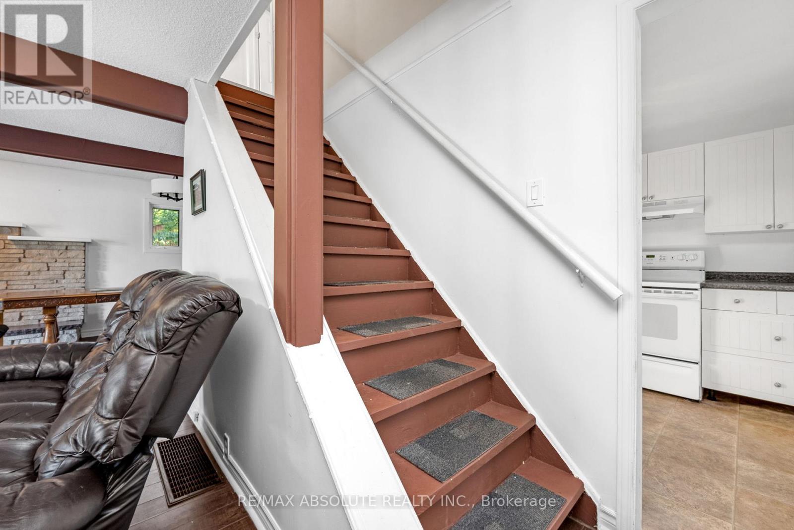 3577 Calabogie Road, Greater Madawaska, Ontario  K0J 1H0 - Photo 26 - X12358749