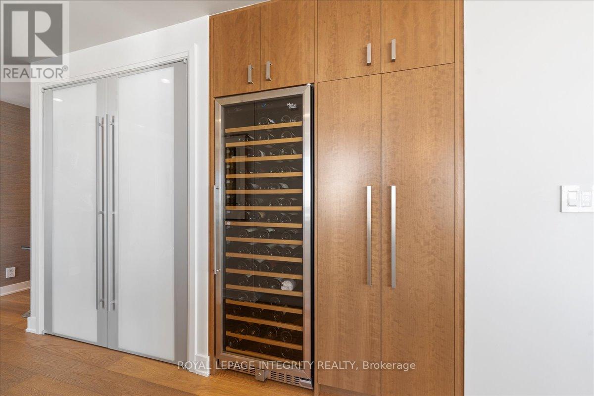 1006 - 428 Sparks Street, Ottawa, Ontario  K1R 0B3 - Photo 17 - X12358818