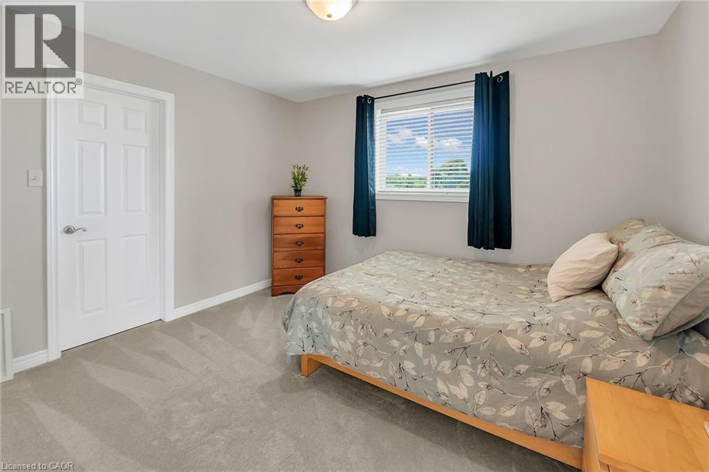 60 Gage Street, Grimsby, Ontario  L3M 5E4 - Photo 38 - 40762440