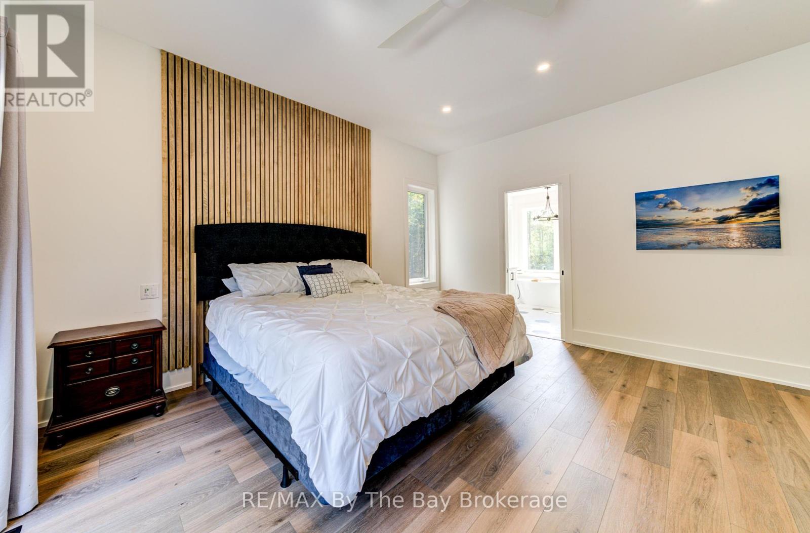 95 Spruce Street, Tiny, Ontario  L0L 1P1 - Photo 15 - S12358712