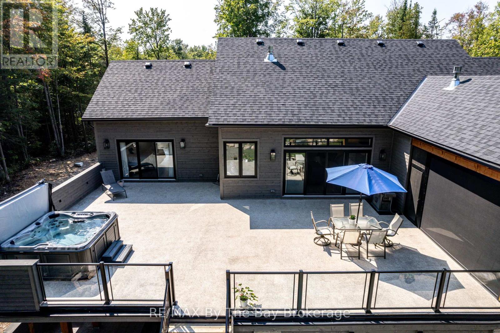 95 Spruce Street, Tiny, Ontario  L0L 1P1 - Photo 47 - S12358712