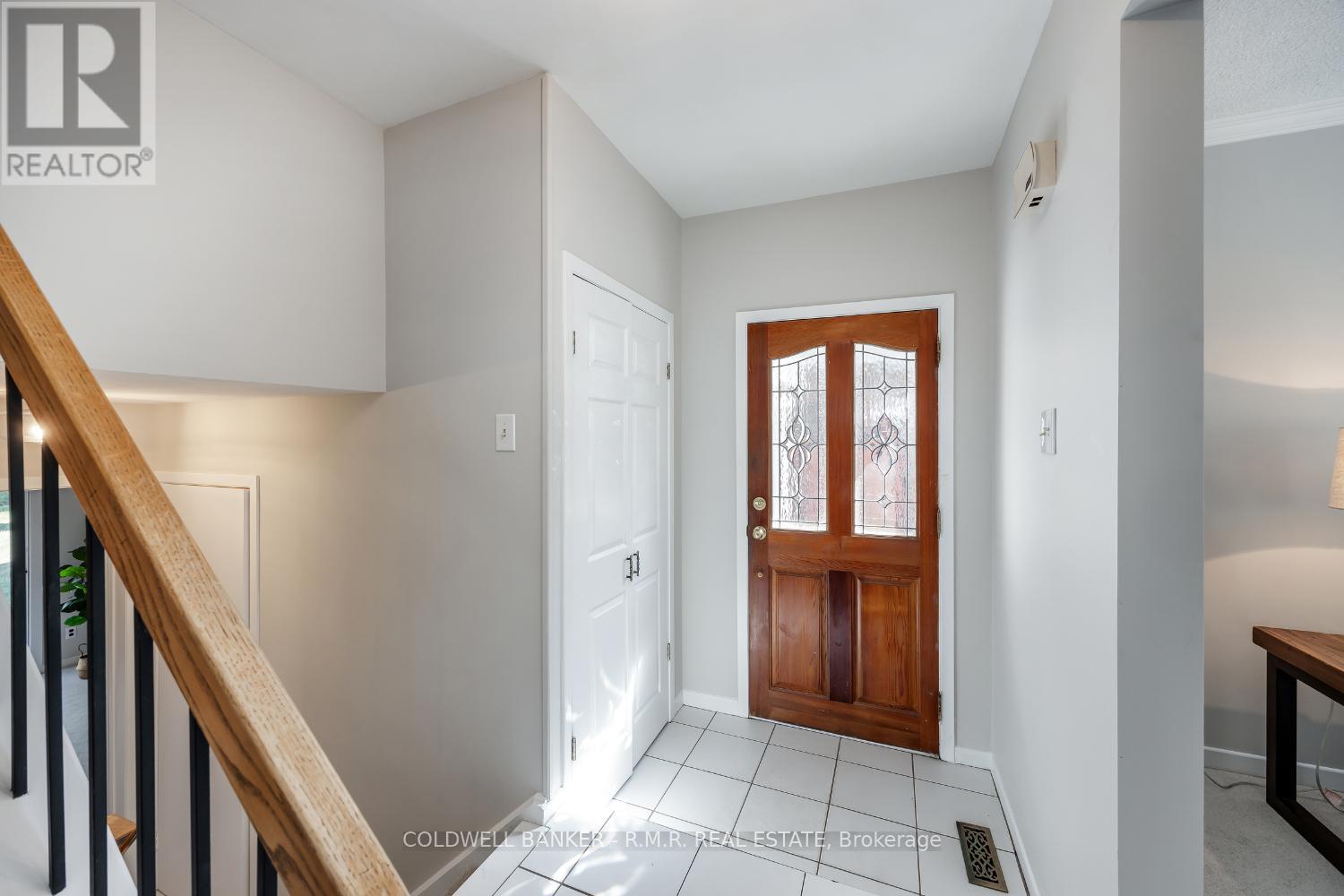 Property at 8 ABERFELDY CRESCENT image 3