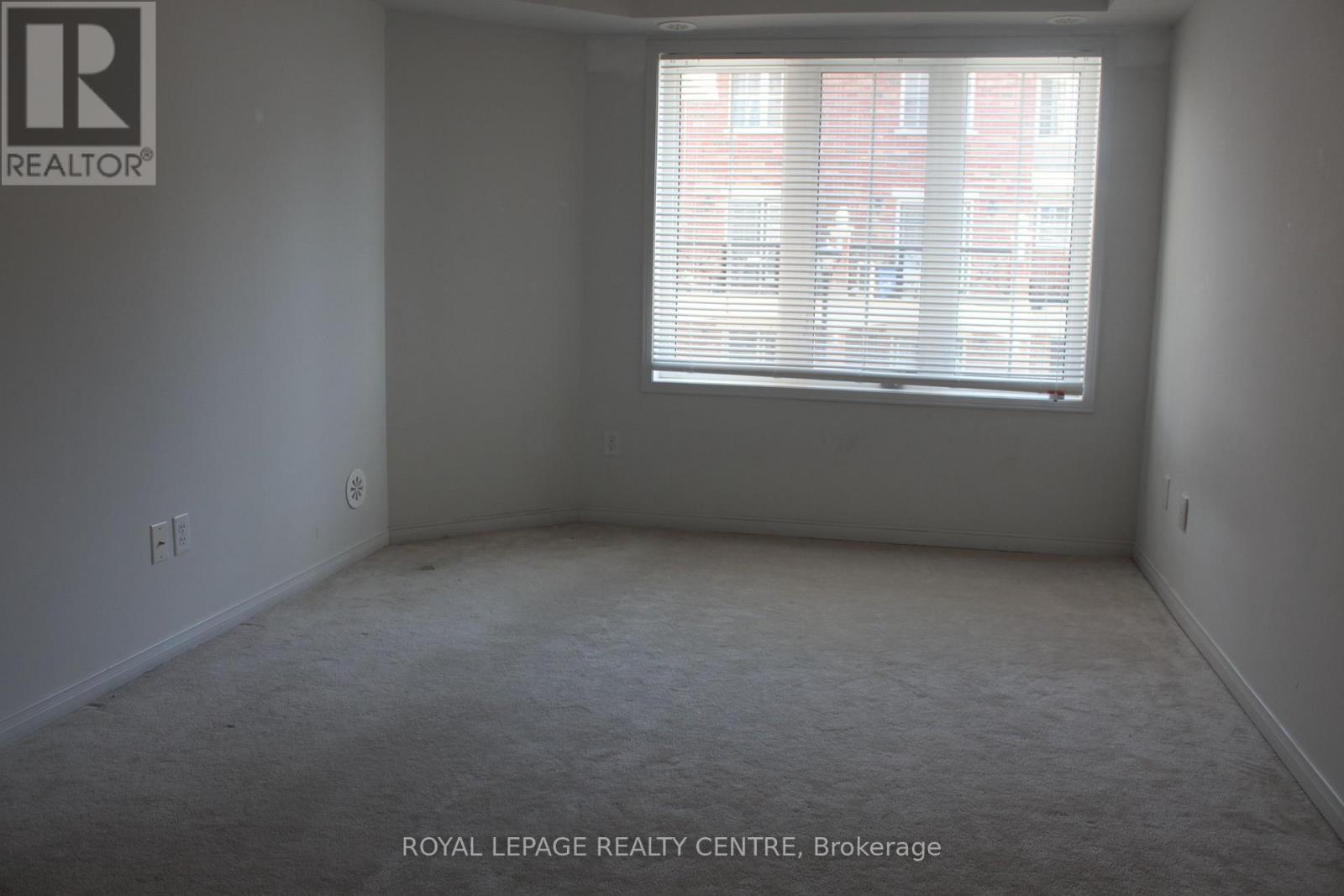 13 - 47 Hays Boulevard, Oakville, Ontario  L6H 0J1 - Photo 5 - W12358665